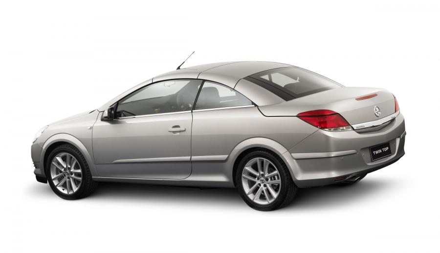  Holden Astra TwinTop 2007 года  (фото 16 из 40)